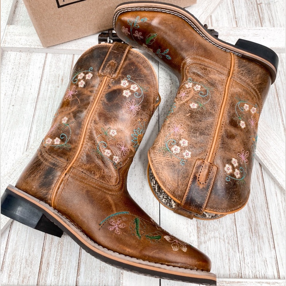 Smoky Mountain Boho Floral‎ Embroidered Western Country Style Boots Size 5